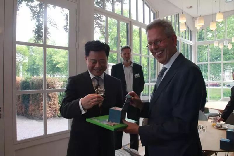 每个人都可以是外交家，促进国之亲和民之亲——记荷兰的“文康之夜”